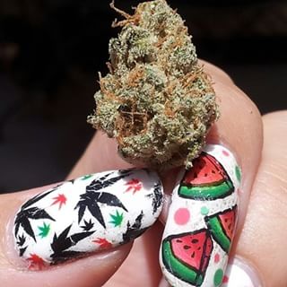 weed-finger-nail-decals-113-apeshit-shirt-lady-marijuana-weed-leaf-decals-fingernail-apeshit-clothing